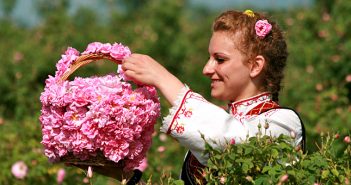 rose festival tours from sofia, bulgaria